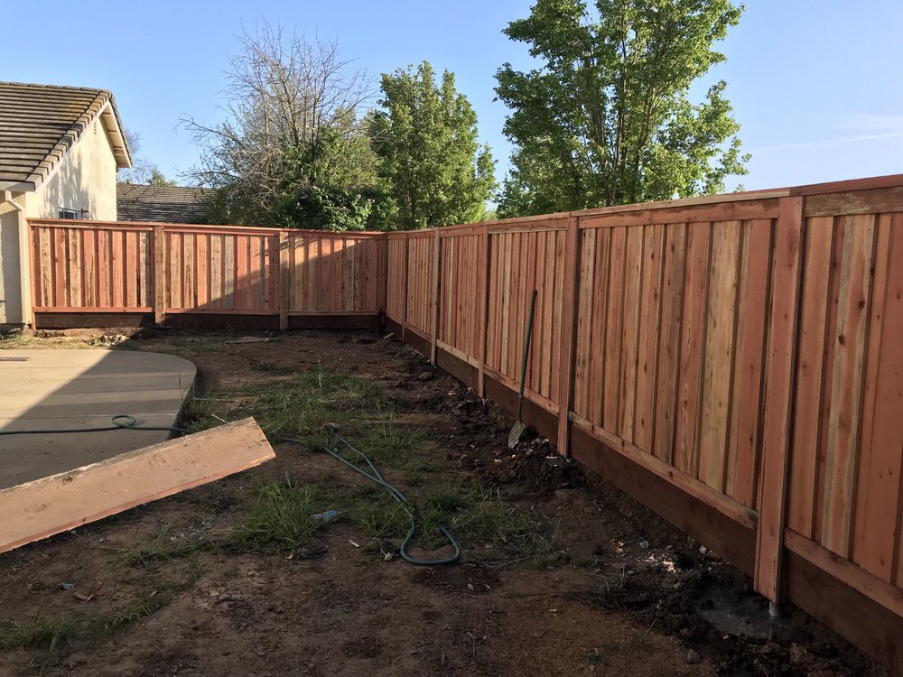 this is a picture of Rocklin redwood fence